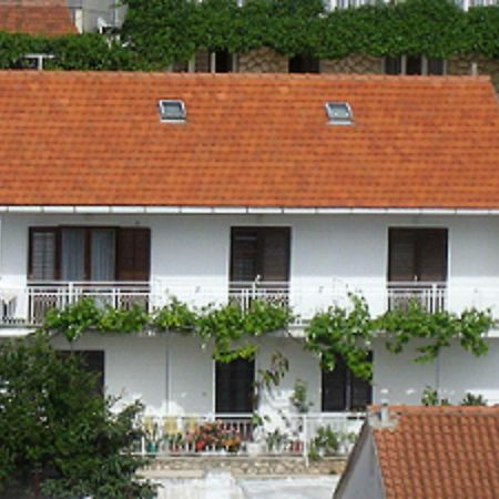 Room Dobrenka Hvar Exterior photo